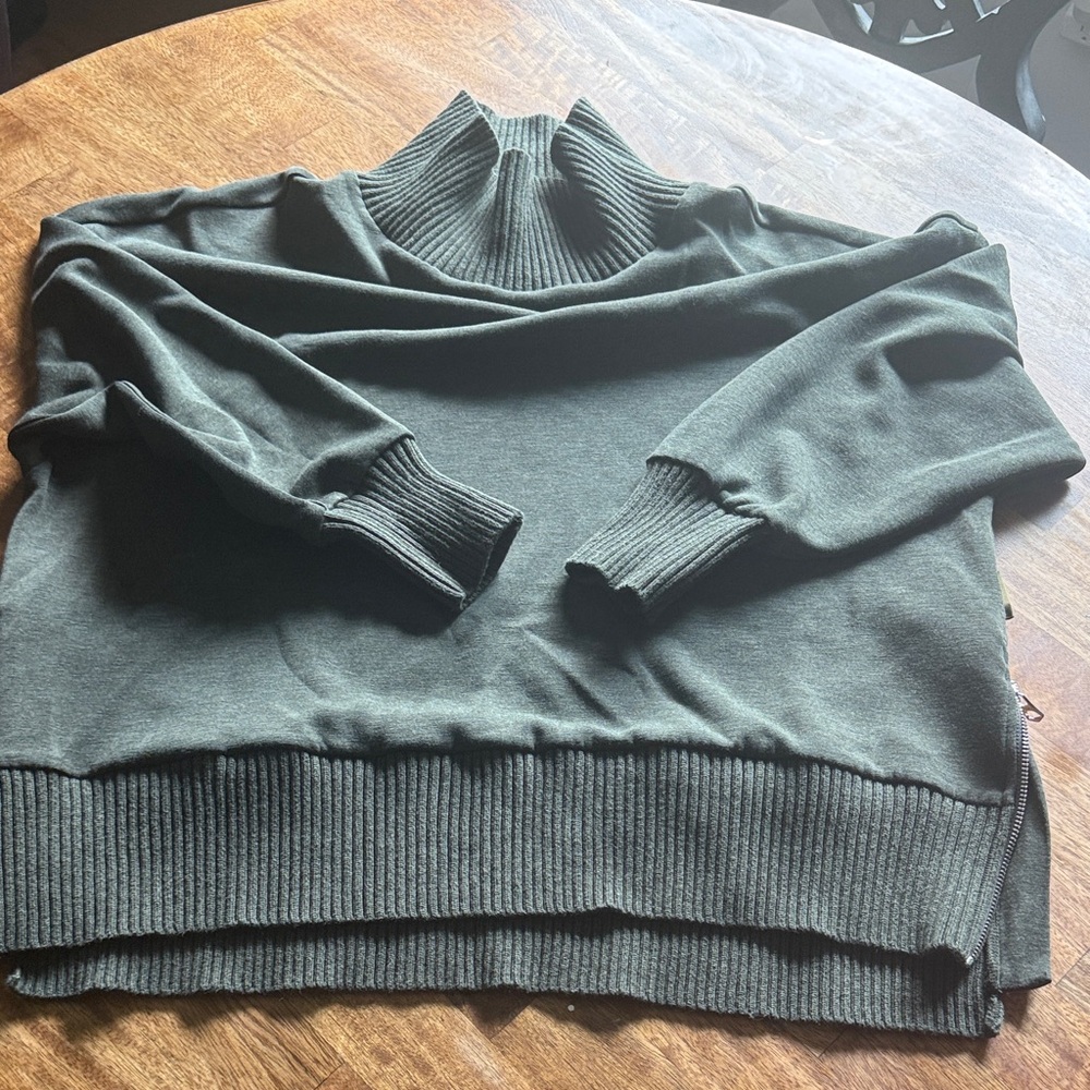 Varley Olive Green Turtleneck Sweater